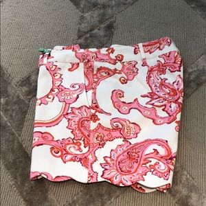 J McLaughlin patterned shorts size 8